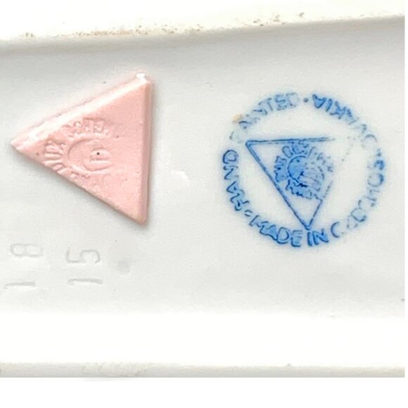 MCM ROYAL DUX 1960's Blanc de Chine Bohemia Mod Ceramic Siamese Cat Figurine - Picture 6 of 6